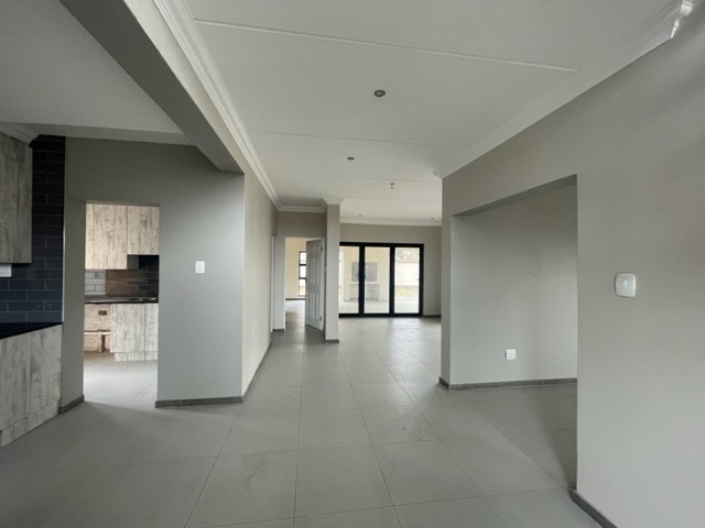 4 Bedroom Property for Sale in Wild Olive Estate Free State